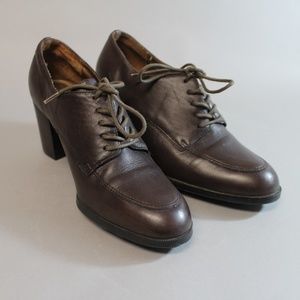 Vintage Westies Lace-Up Librarian Heels